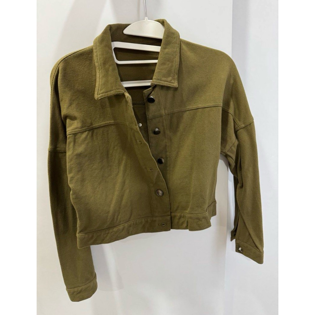jacket green jeans
