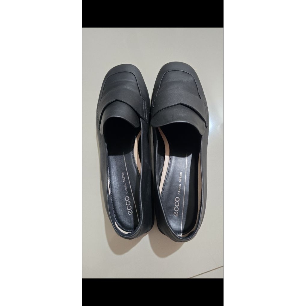 ecco loafer shoes