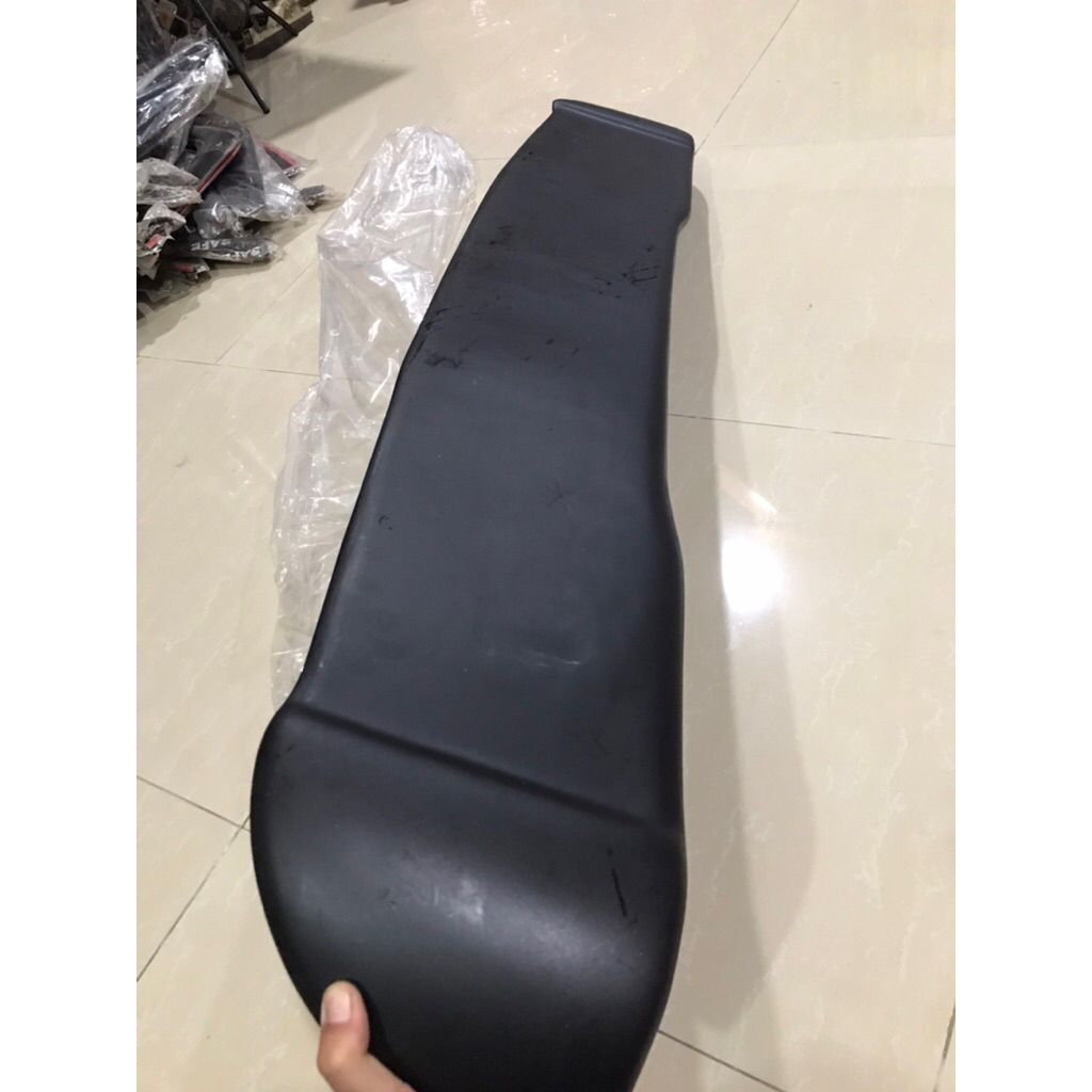 Spoiler topi belakang Granmax Luxio