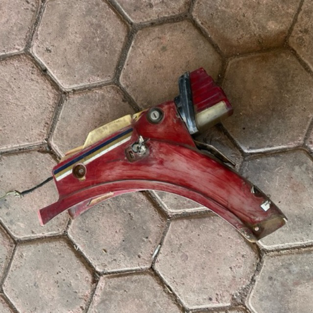Spakbor belakang supercub C700 C800 original copotan