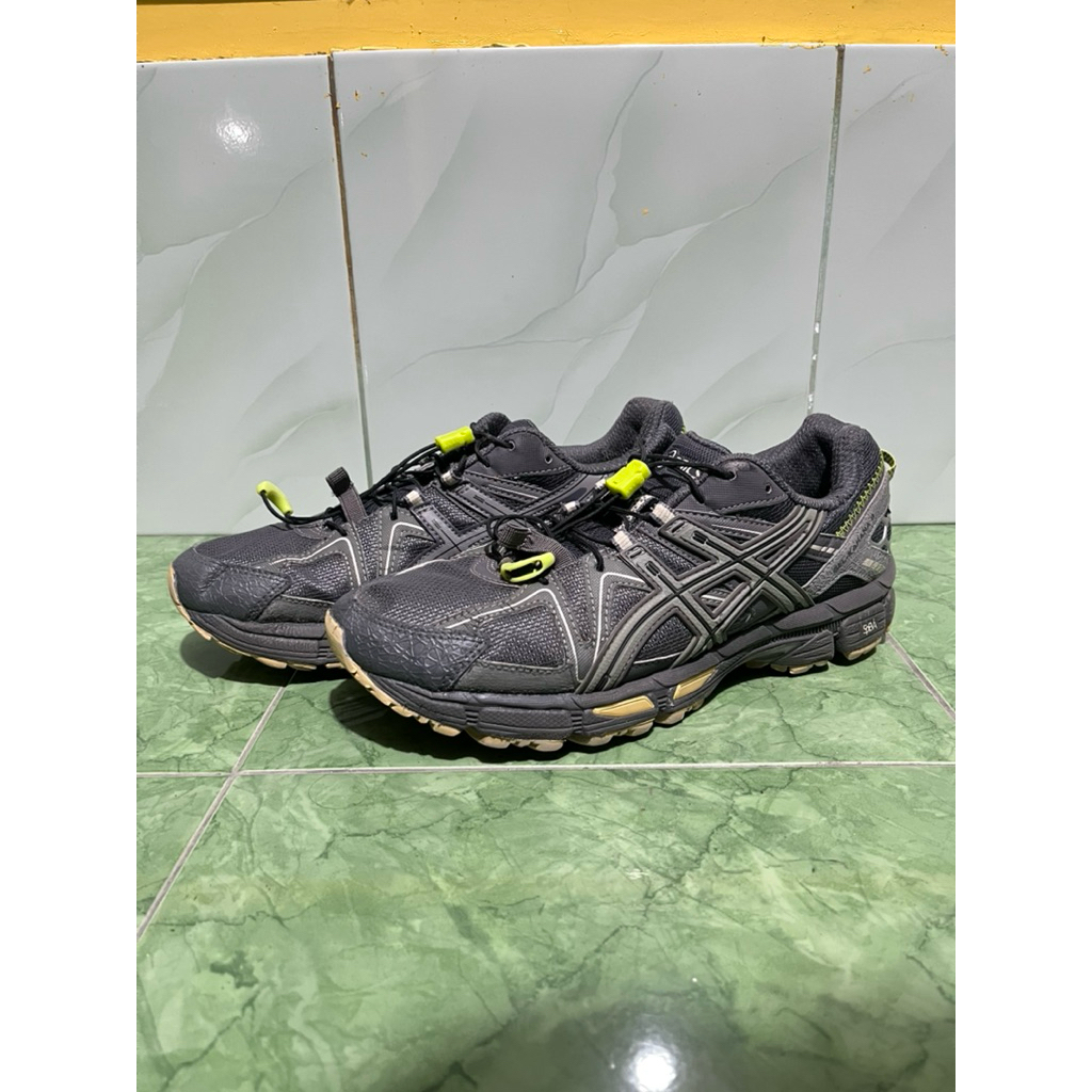 Asics Sepatu Gel Kahana 8 unisex