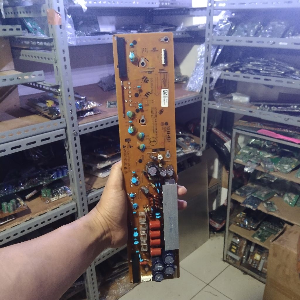 ZSUS - ZMAIN PLASMA LG 50PN4500