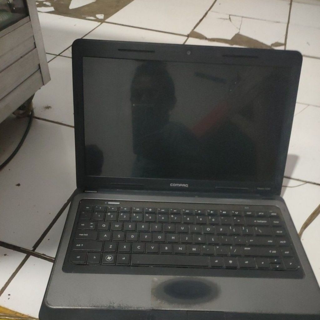 laptop matot cq43
