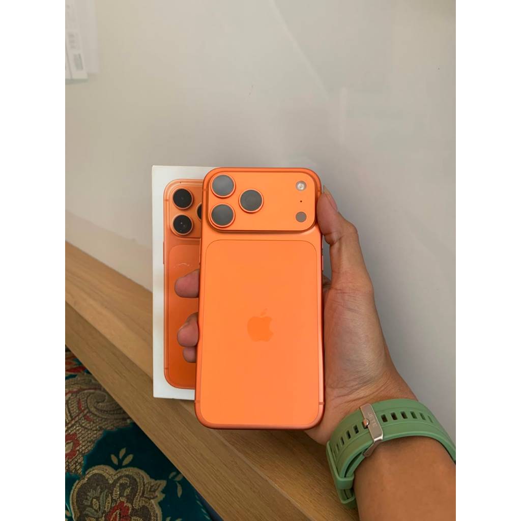 iPhone 17 ProMax Second 256GB Resmi Ibox