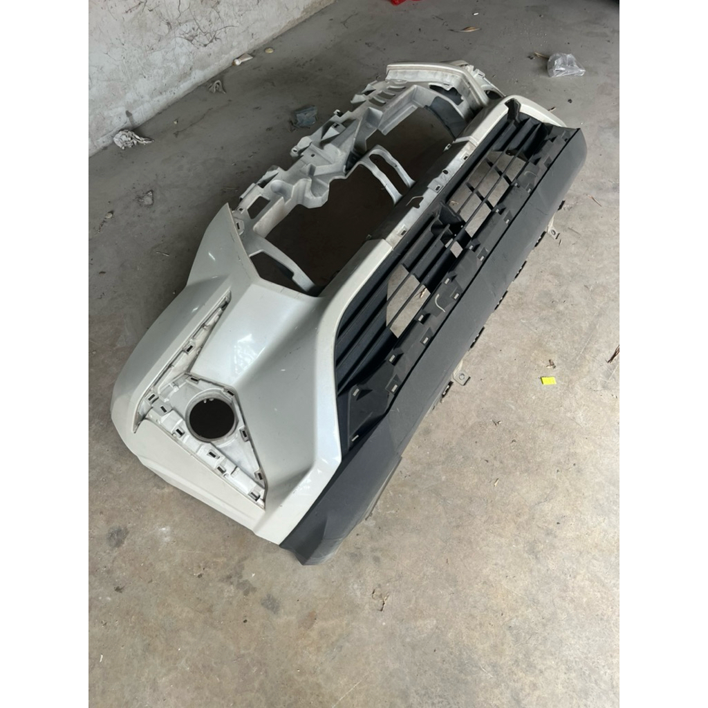 BUMPER DEPAN AVANZA VELOZ 2022 2023 ORIGINAL
