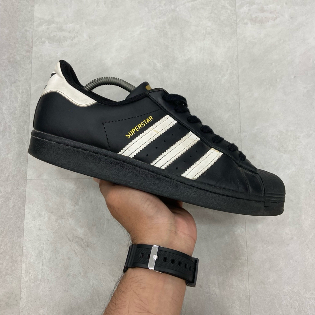 [Size 43] Adidas Superstar ‘Core Black White’ (EG4959) Second Original Kondisi Mulus No Minus. Harga