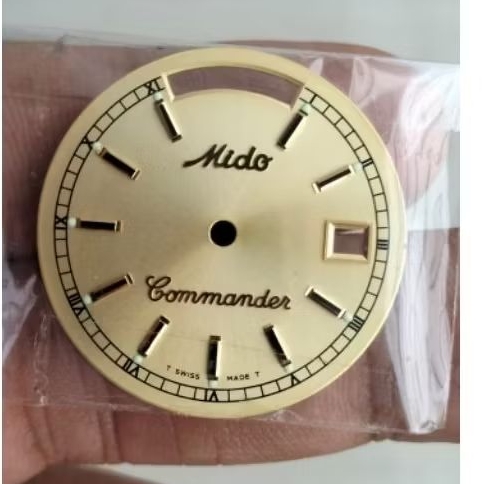 Dial Mido Commander President