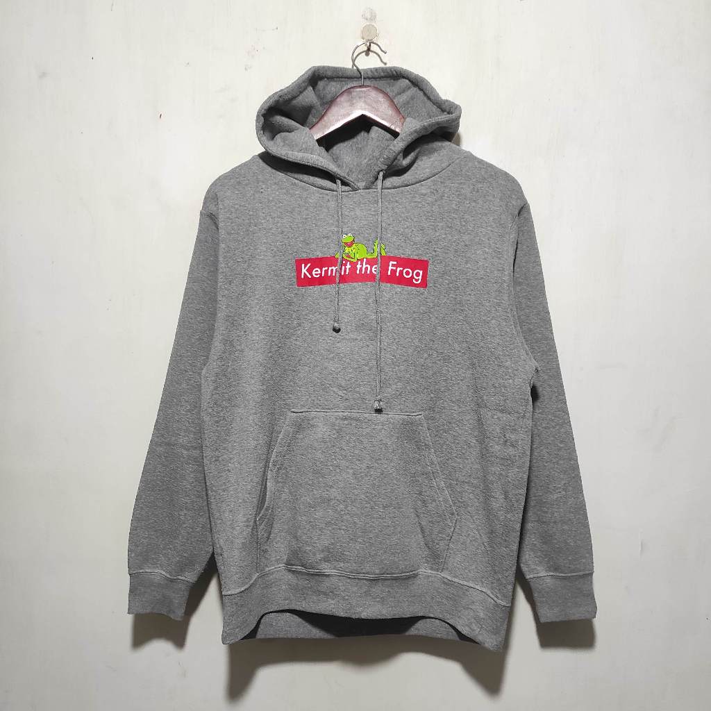 Kermit the Frog Hoodie   Size :  L