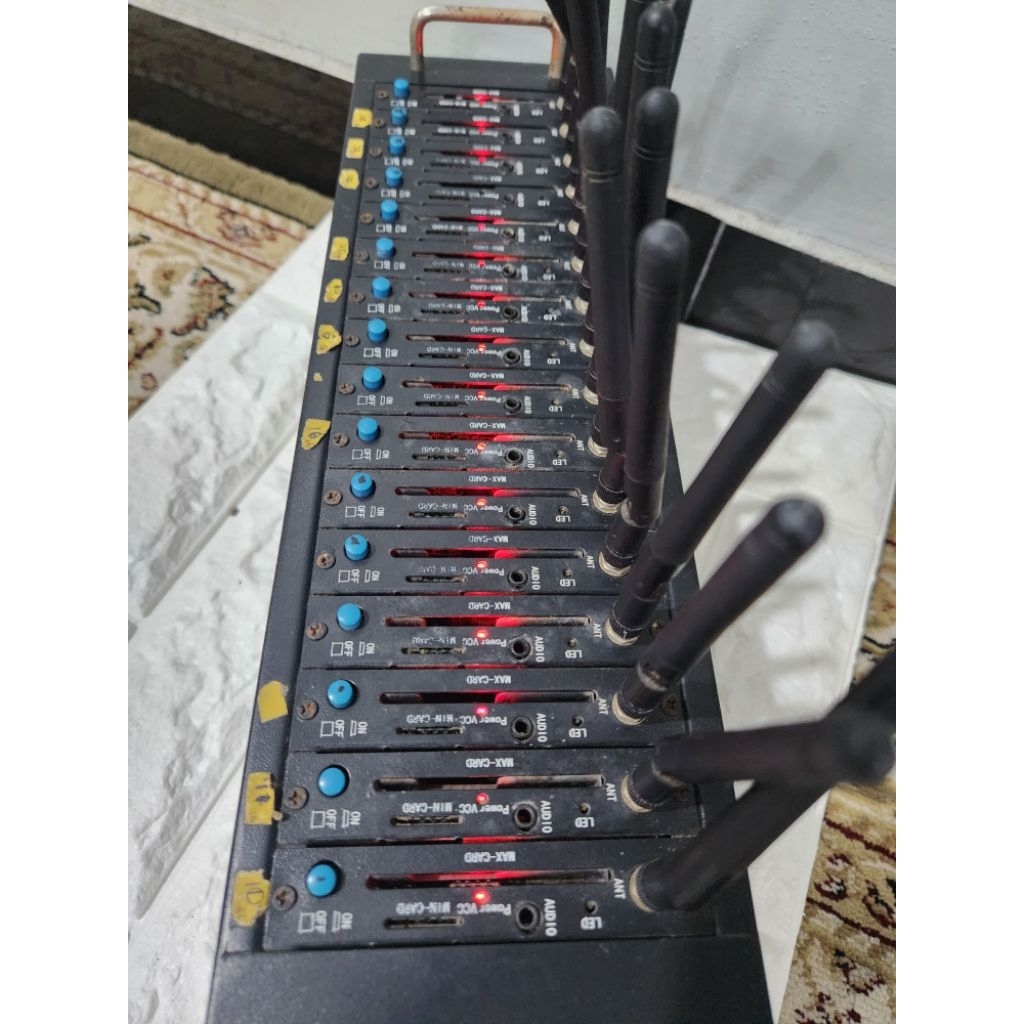 Modem Pool 16 Port