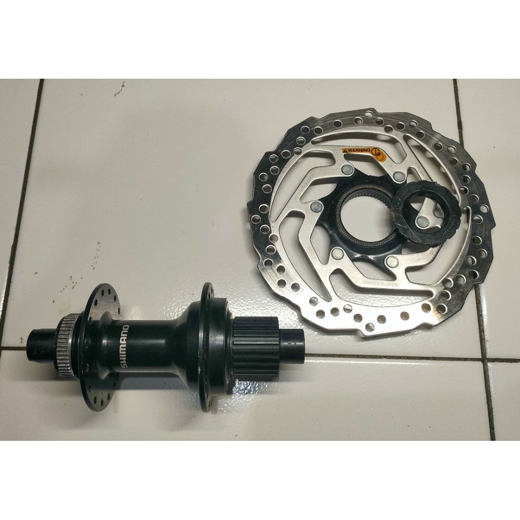 Freehub Hub Belakang Microspline Shimano MT410-B 32H 148mm