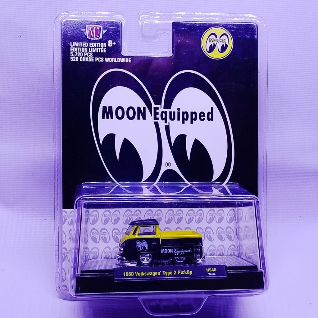 M2 Machines 1960 Volkswagen Type 2 Pickup Mooneyes
