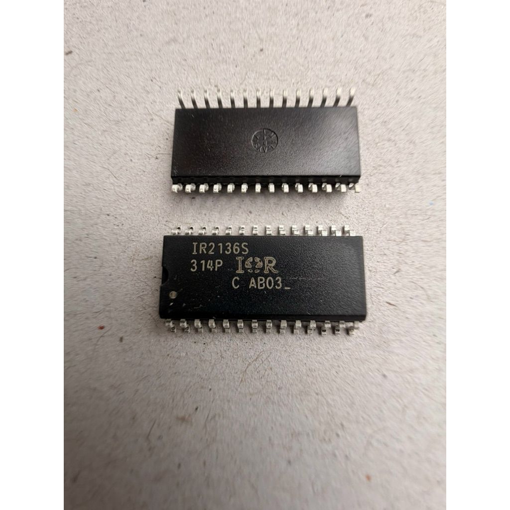 IC IR2136S Ir2136Strpbf IR 2136 S SMD
