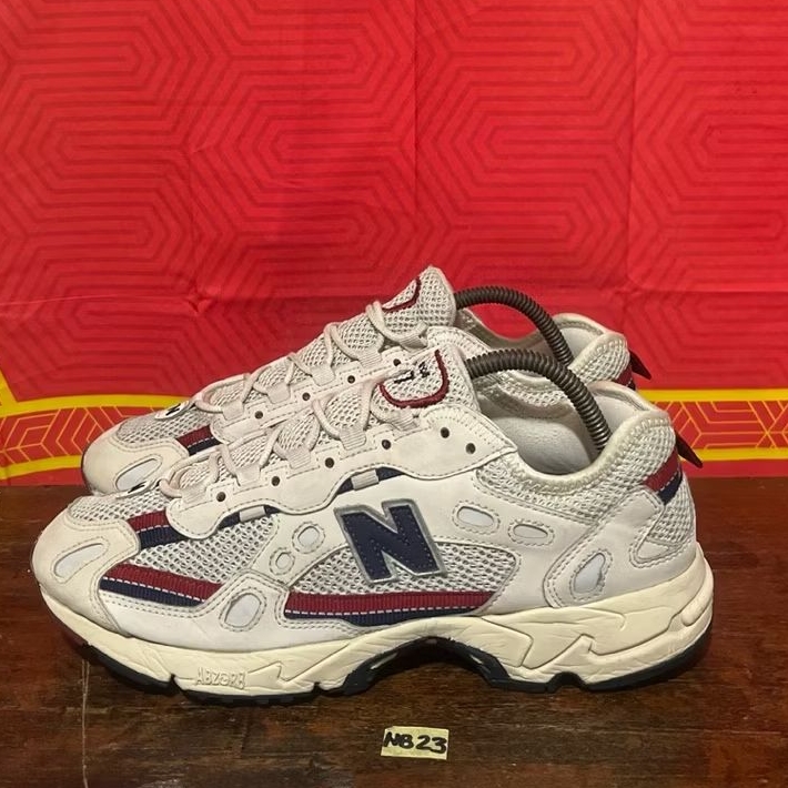 Sepatu New Balance 827 ML827XD size 42