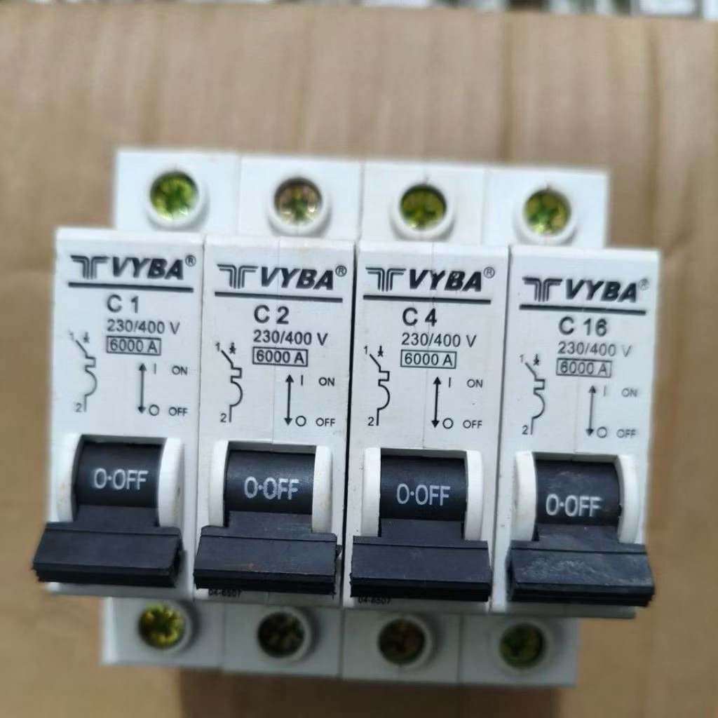 MCB VYBA C2