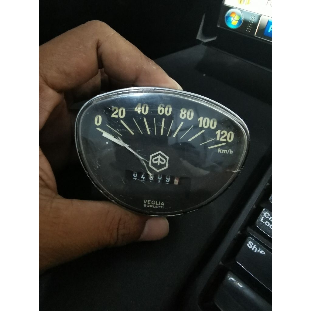 SPEEDOMETER ORIGINAL VESPA SPRINT BAGOL VELOCE