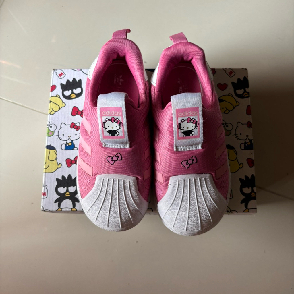 preloved — sepatu adidas superstar hello kitty & friends