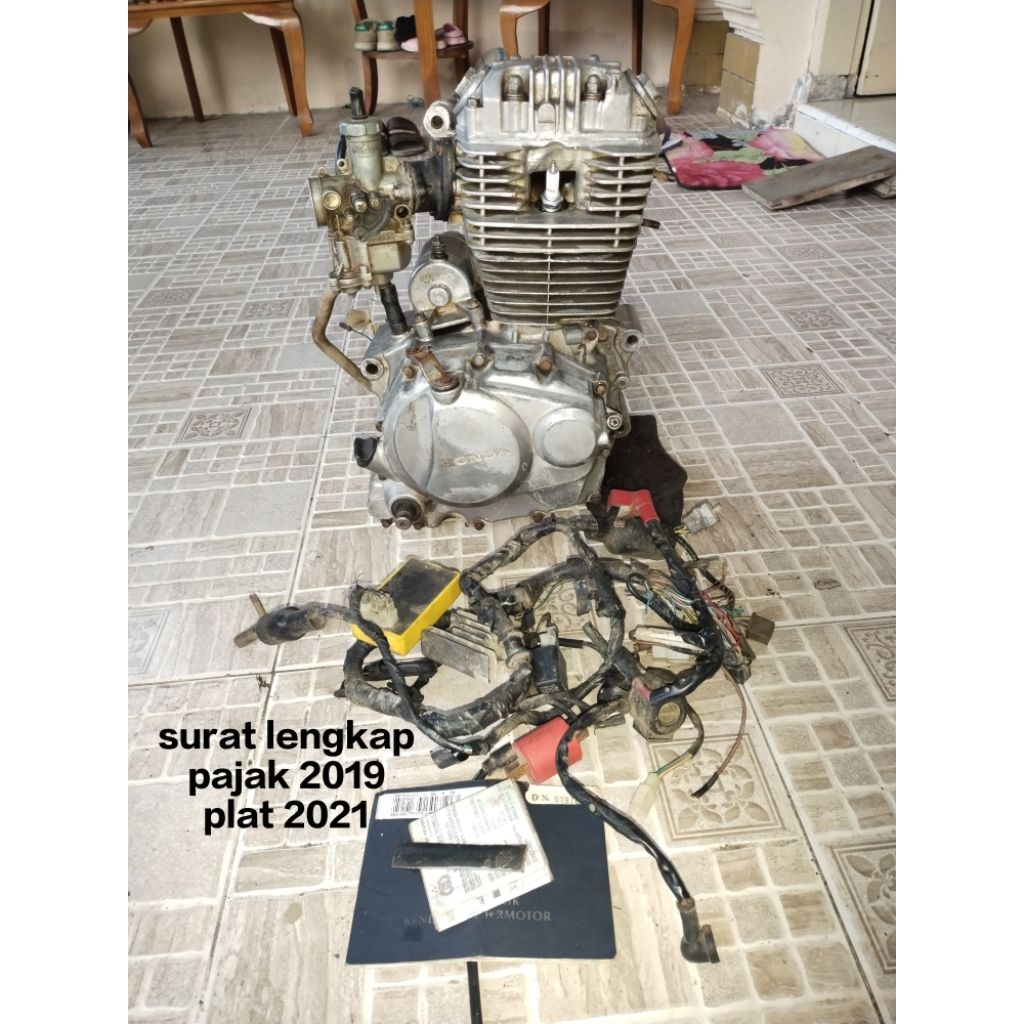 Mesin Megapro Hiu 2005 orisinil