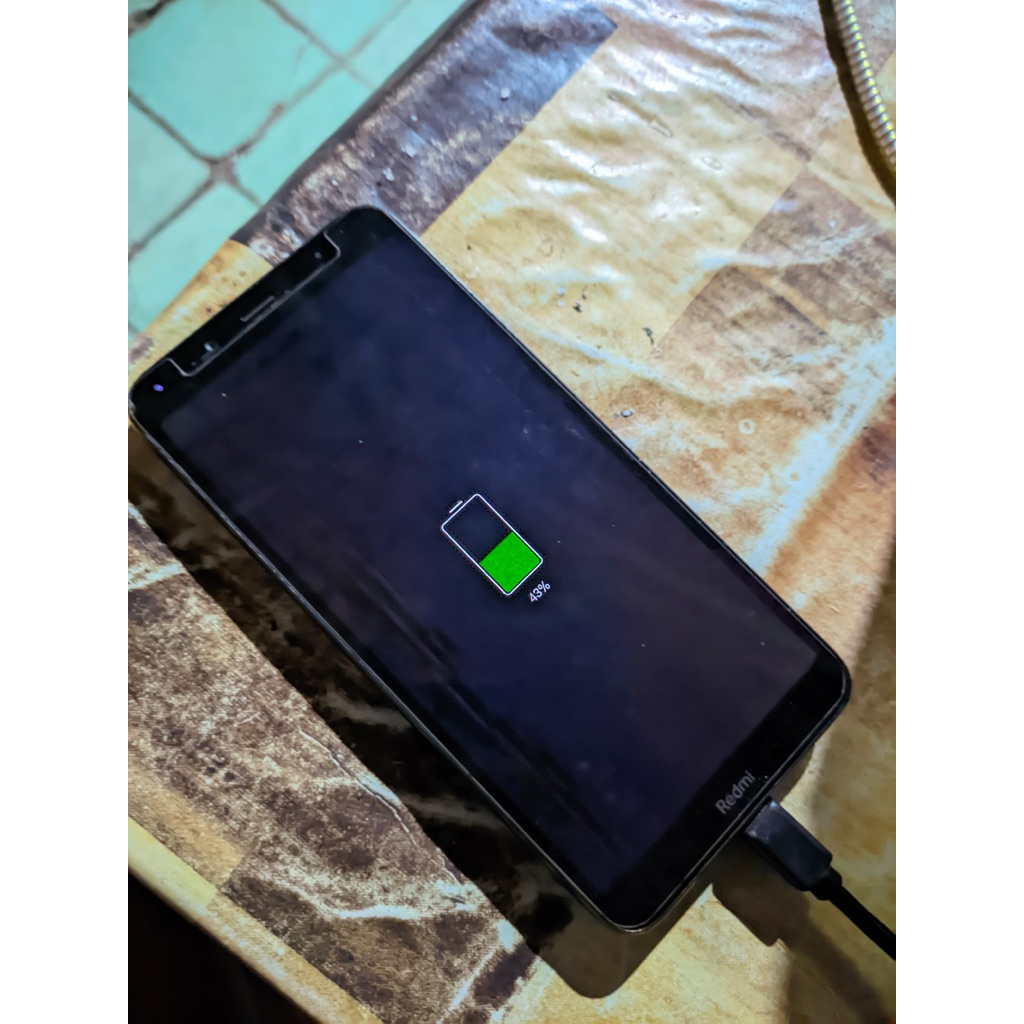 Redmi 7a  mentok logo lcd normal