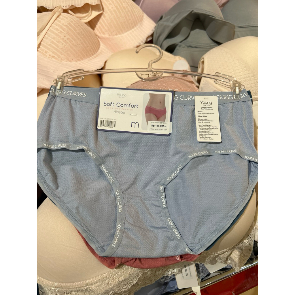 YOUNG CURVES PANTY PACK ISI 3 PCS C04-100722