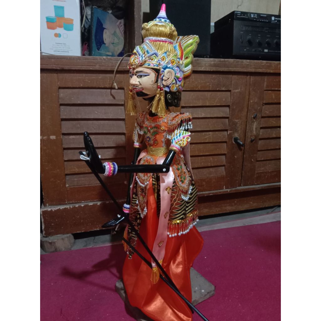 Wayang Golek Kresna super pentas