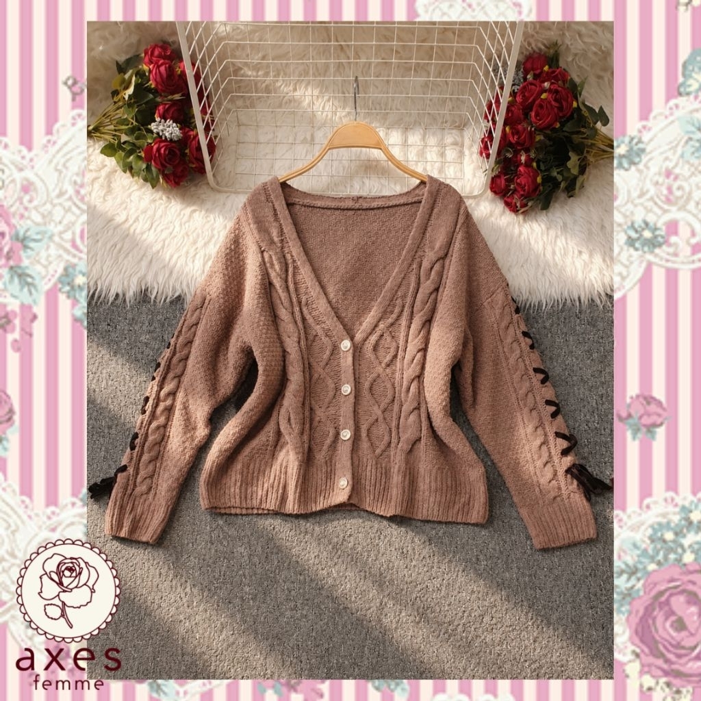 Axes Femme Cable Knit Outer
