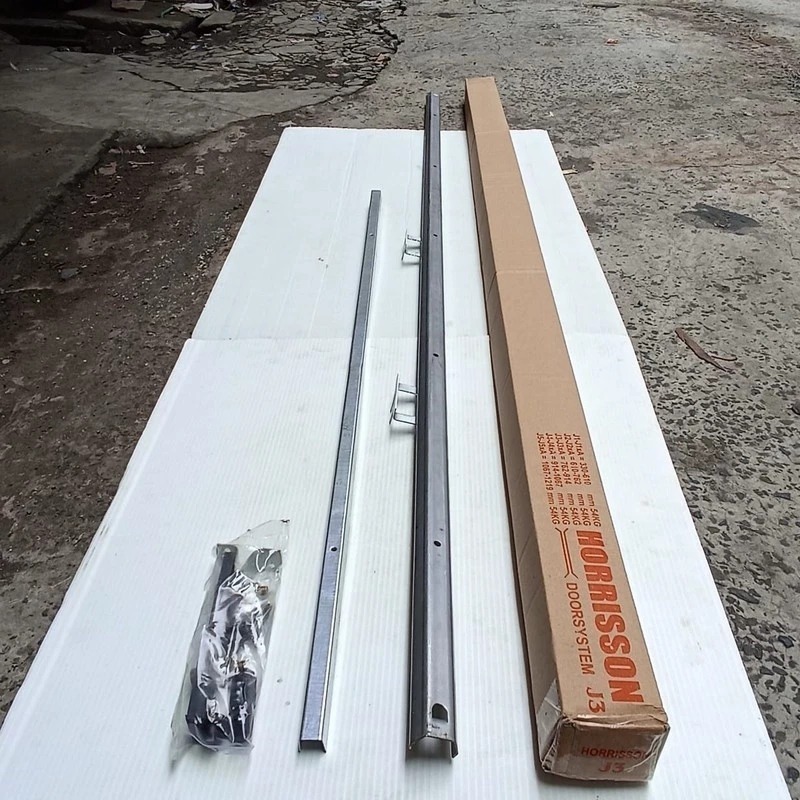 HORRISSON J3 Slide Rail Pintu Geser Logam Perak Dengan Bracket, Packing Kotak