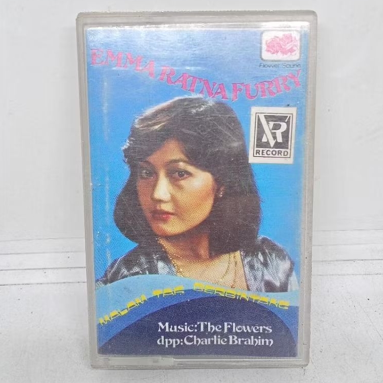 Kaset_Pita_Emma_Ratna_Furry_-_Malam_Tak_Berbintang