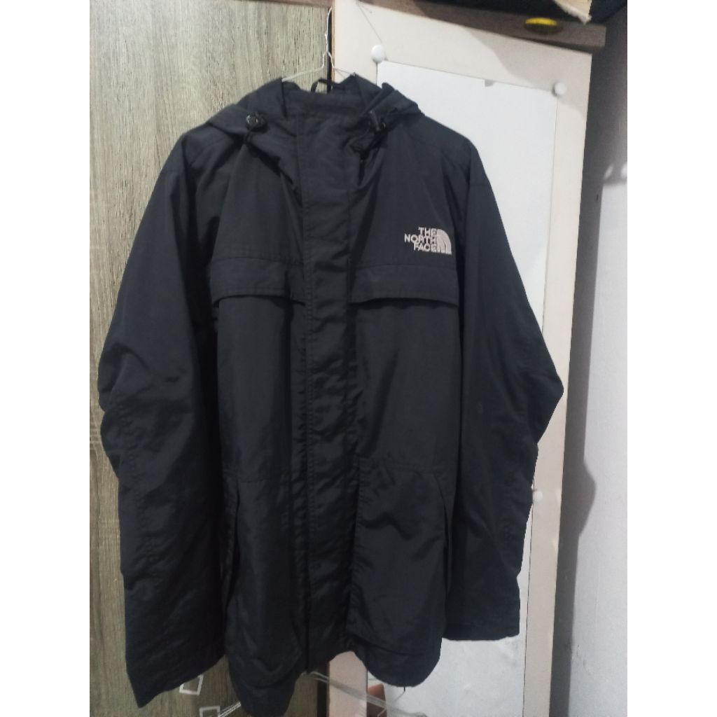 TNF MAKALU