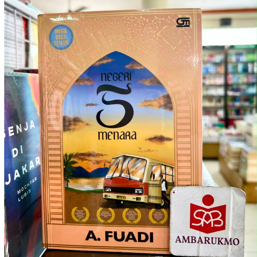 Negeri 5 Menara-A Fuadi