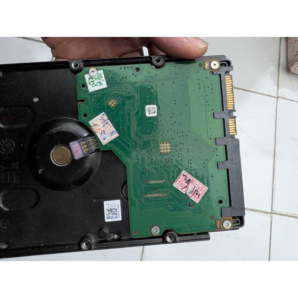 HDD SEAGTE 750GB KONDISI LEMOT
