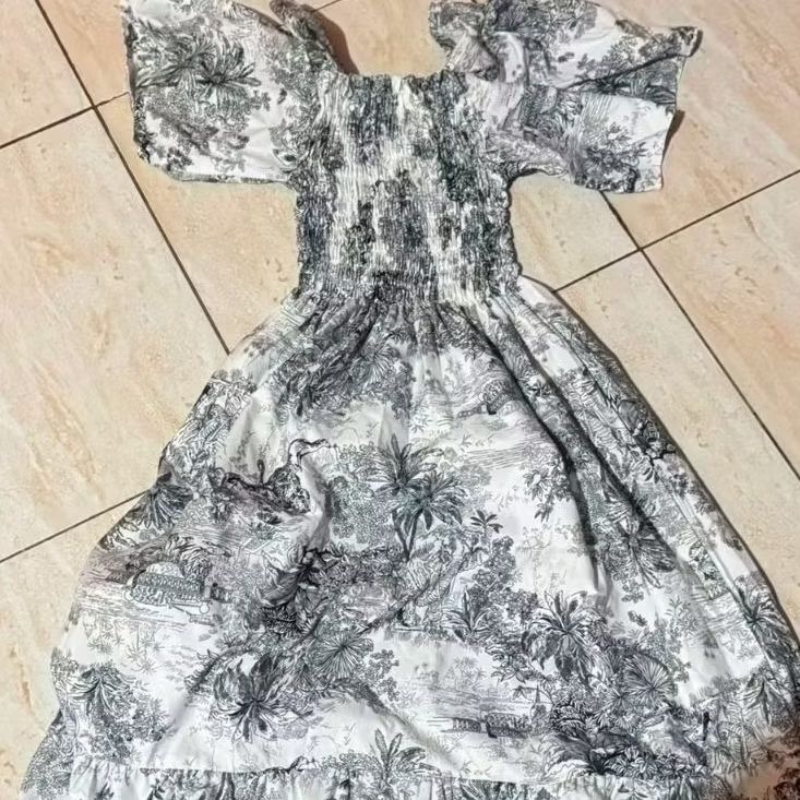 DRESS FIT BODY GEMAS