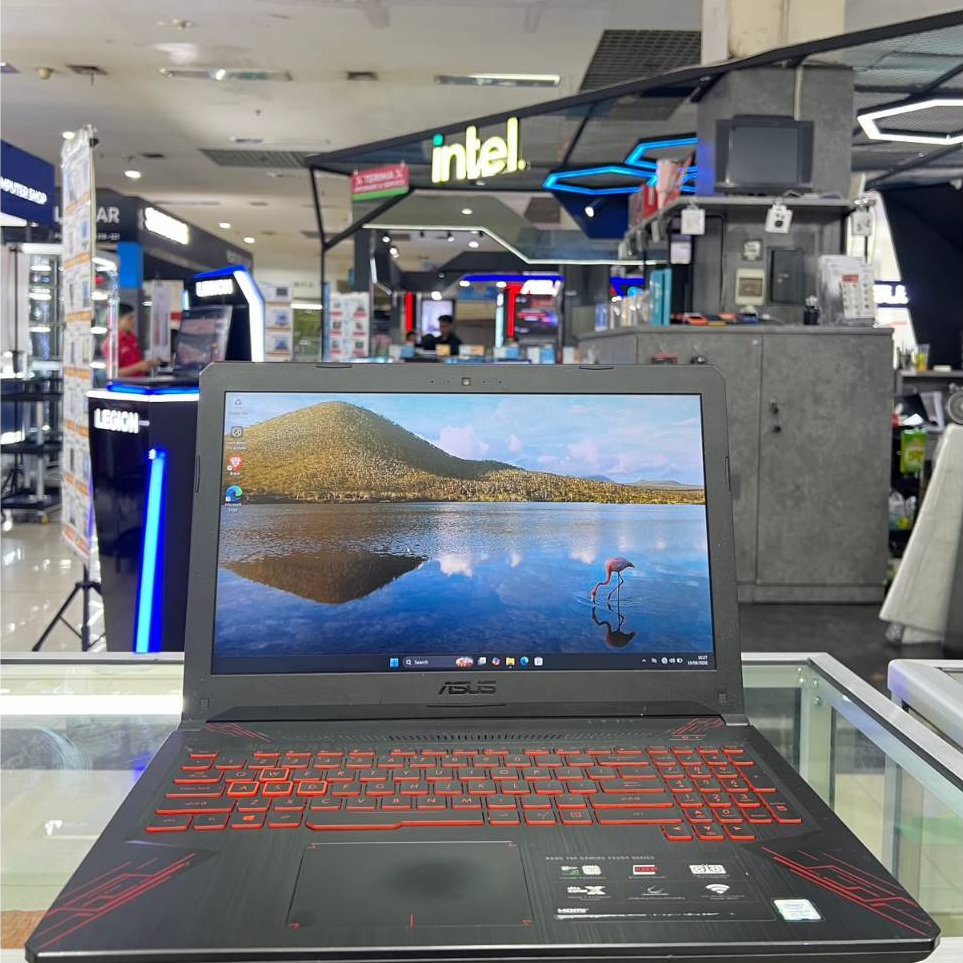 Produk Leptop, Laptop Asus Tuf Gaming FX504G Core i7 Gen 8 RAM 8GB SSD 512GB NVIDIA Goforce GTX1050 