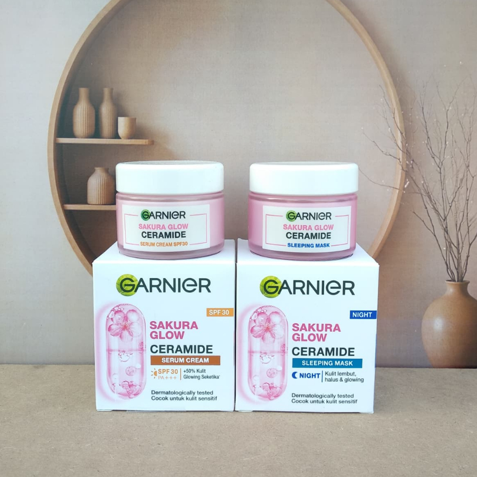 GARNIER Sakura Glow Ceramide Skin Barrier Simple Set Day Cream & Night Cream 50 ml Krim Siang & Krim