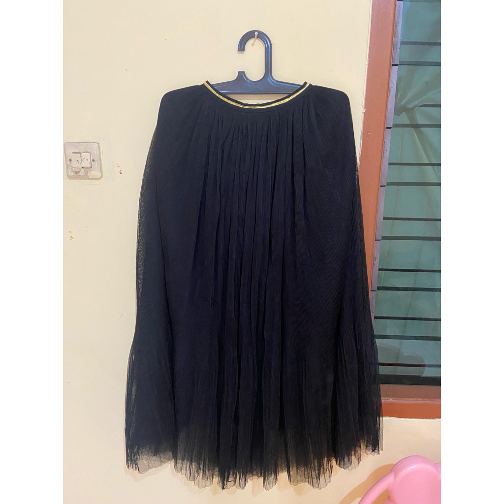 PL Rok Tutu Hitam