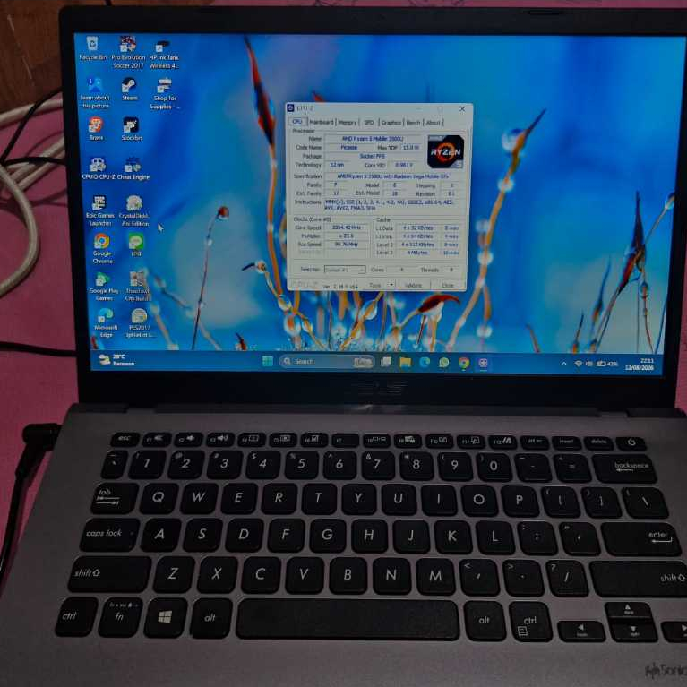 Asus VivoBook M409DA