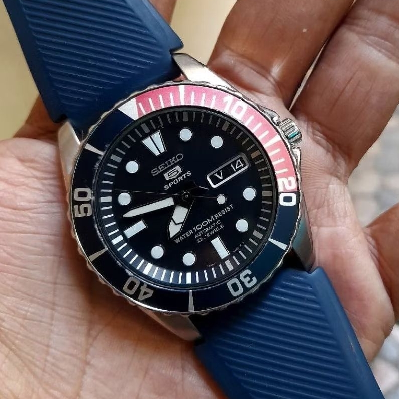 seiko sea urchin snzf15k1 pepsi fullset normal seken bekas preloved