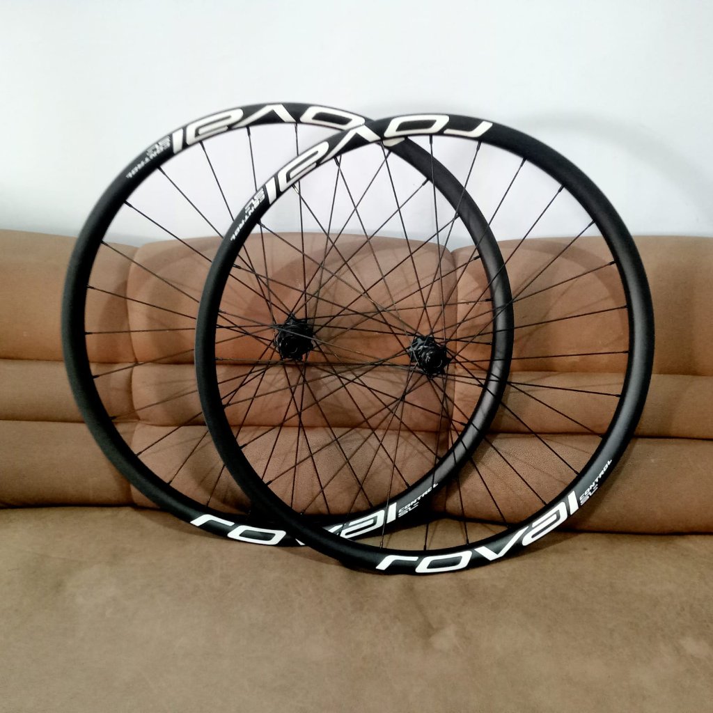 WHEELSET MTB CARBON 29 ER INNER 30 MM PROFIL 25 MM HUB RACHET FREE BODY XDR SHIMANO DAN MICROSPLINE 