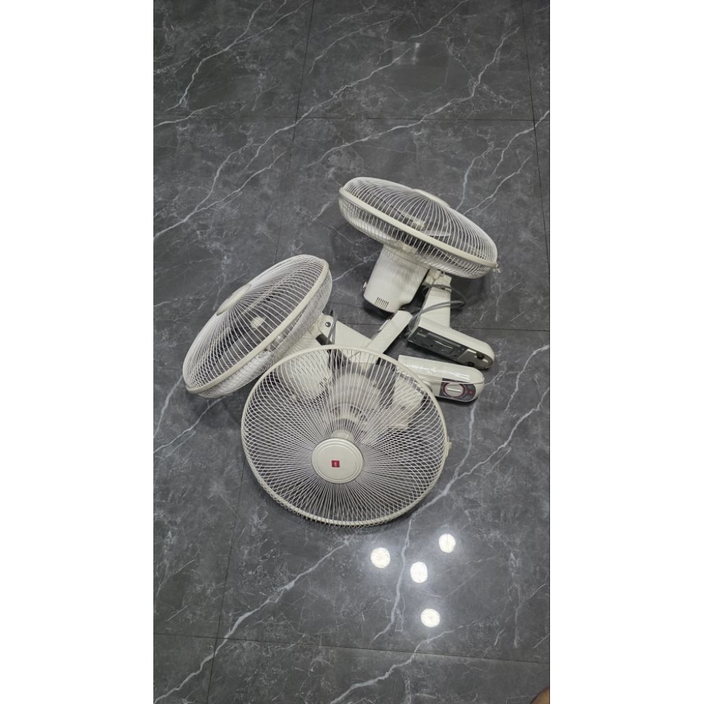 3pcs bekas, Kipas Angin Dinding Wall Fan KDK WN40B 16" 40cm No Box