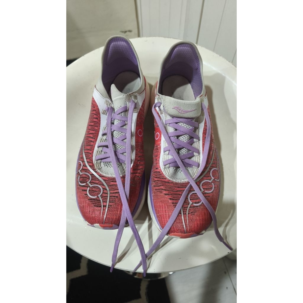 Saucony endorphin elite 2