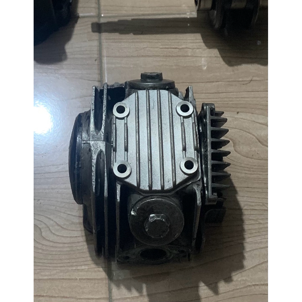 cylinder head astrea grand
