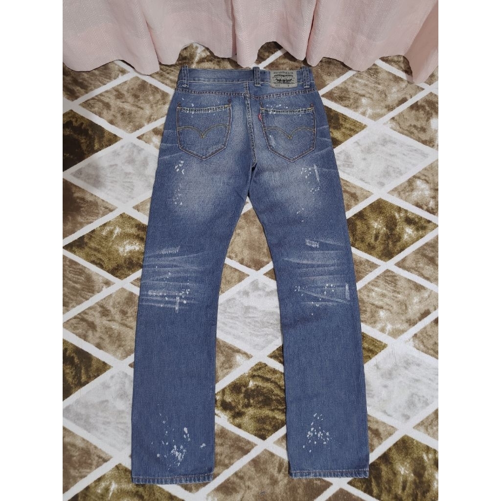 Celana levis 511