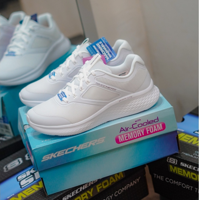 Skechers Skech-Lite Pro Women's Sneakers
