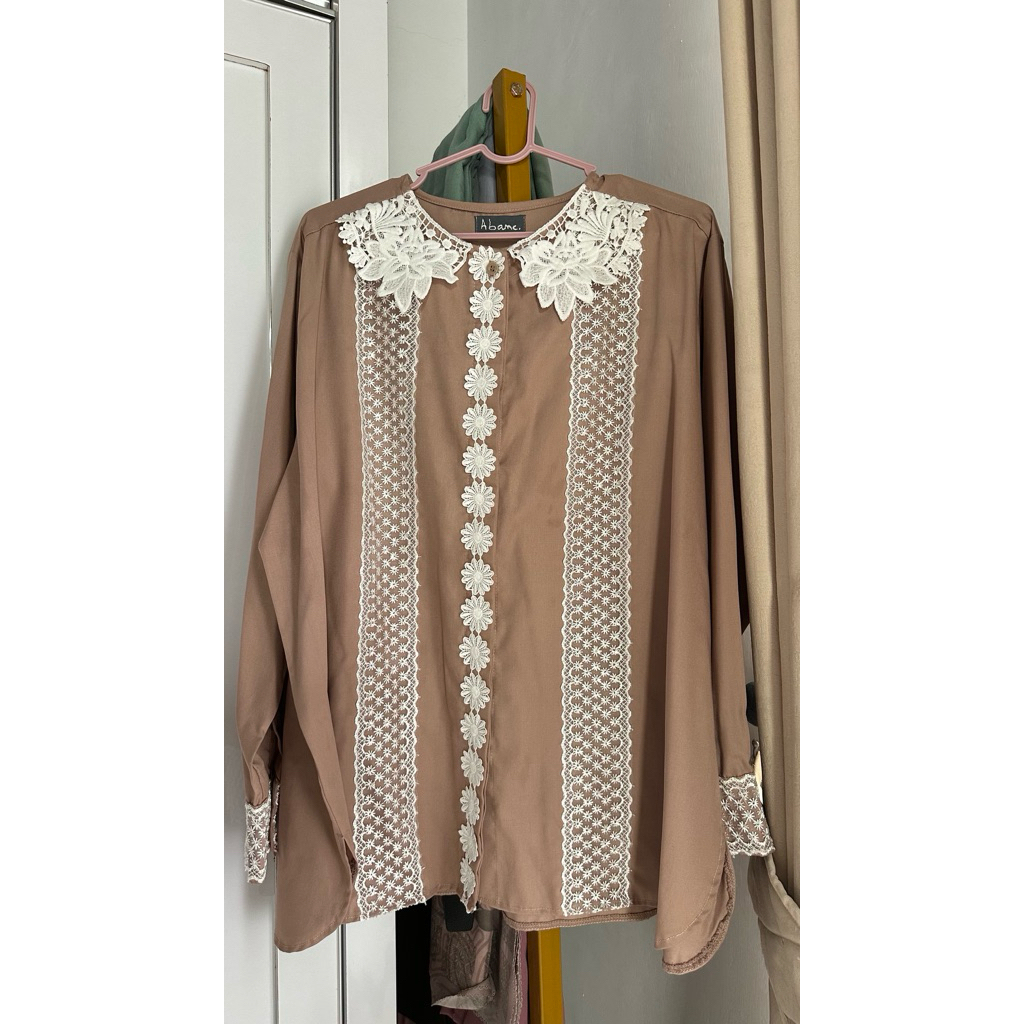 abame rafisha shirt