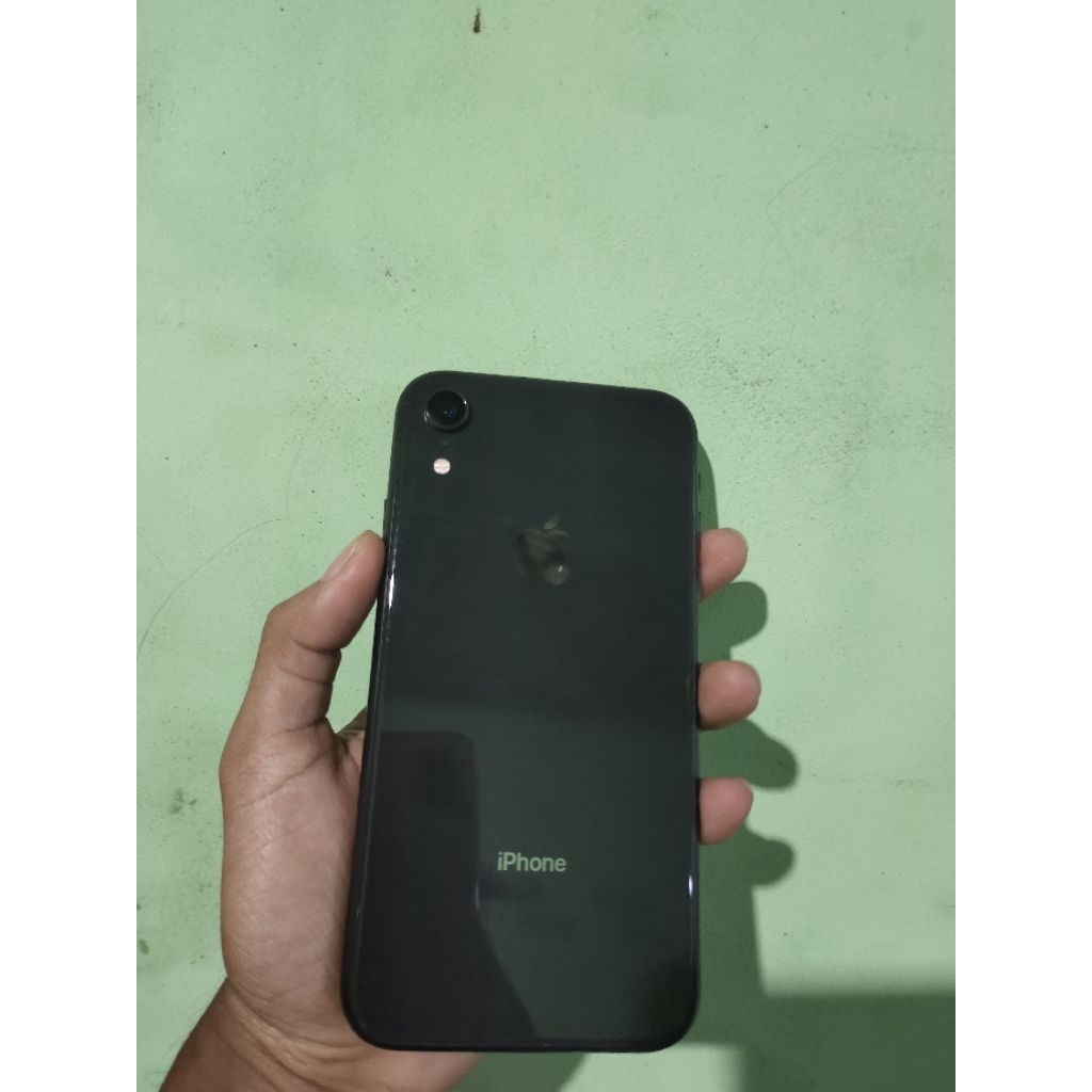 Mesin iPhone xr 128 Normal Lock iCloud tingal naik lcd