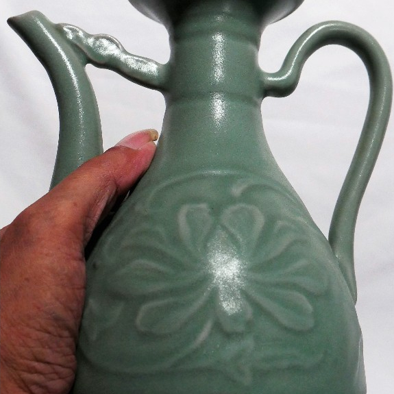 teko celadon keramik antik Celadon Jizhou hijau vintage