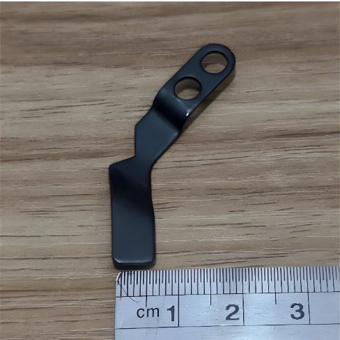 B2405-771-000 Bobbin Thread Puller Mesin Jahit Lubang Kancing Juki LBH781 LBH 781 B2405771000