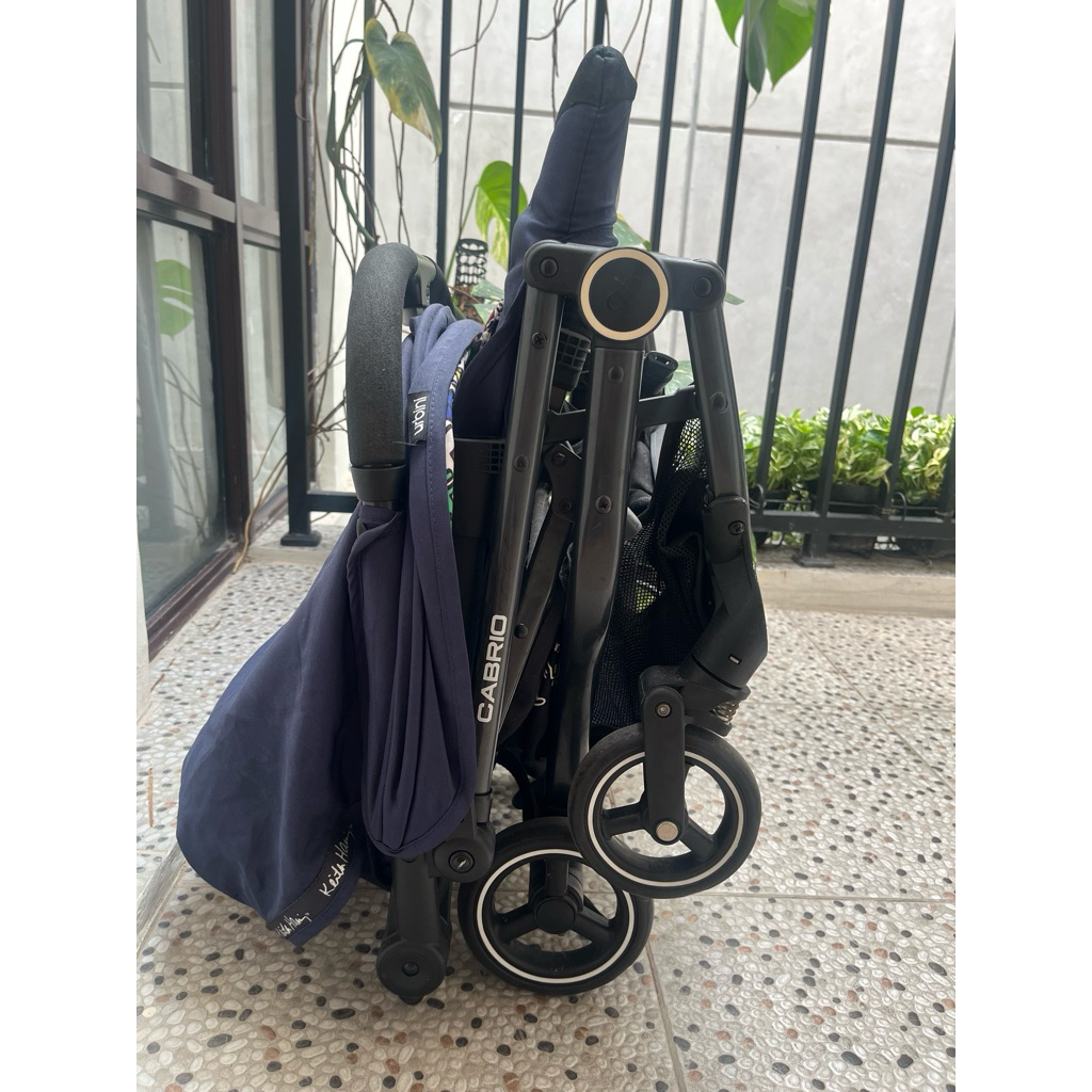 STROLLER COCOLATTE KEITH HARING CABRIO – PRELOVED