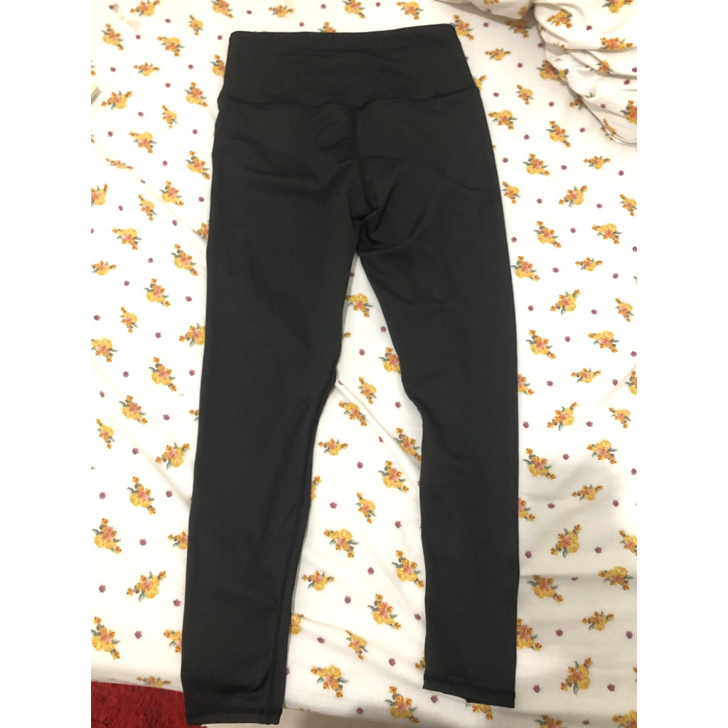 preloved legging olahraga