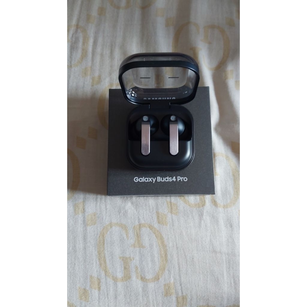 Samsung Galaxy Buds4 Pro Black Bekas Like New Pakai 2x