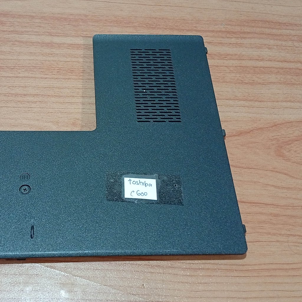 Tutup Casing Bagian Bawah Laptop Toshiba C600